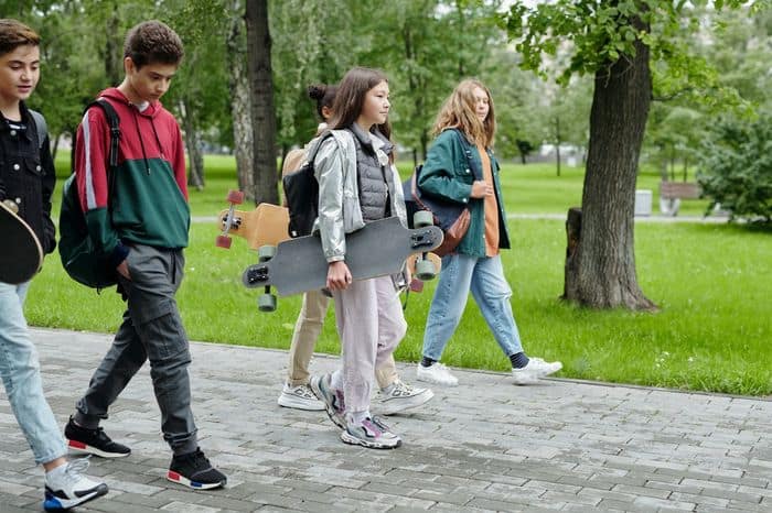 Kids walking to school and being more active.